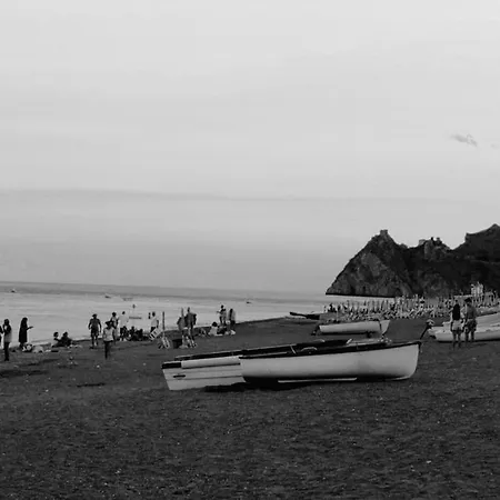 Le Sorelle * Santa Teresa Di Riva